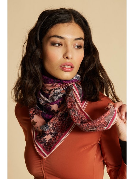 MYTHOLOGIE scarf in PINK by Inoui Editions