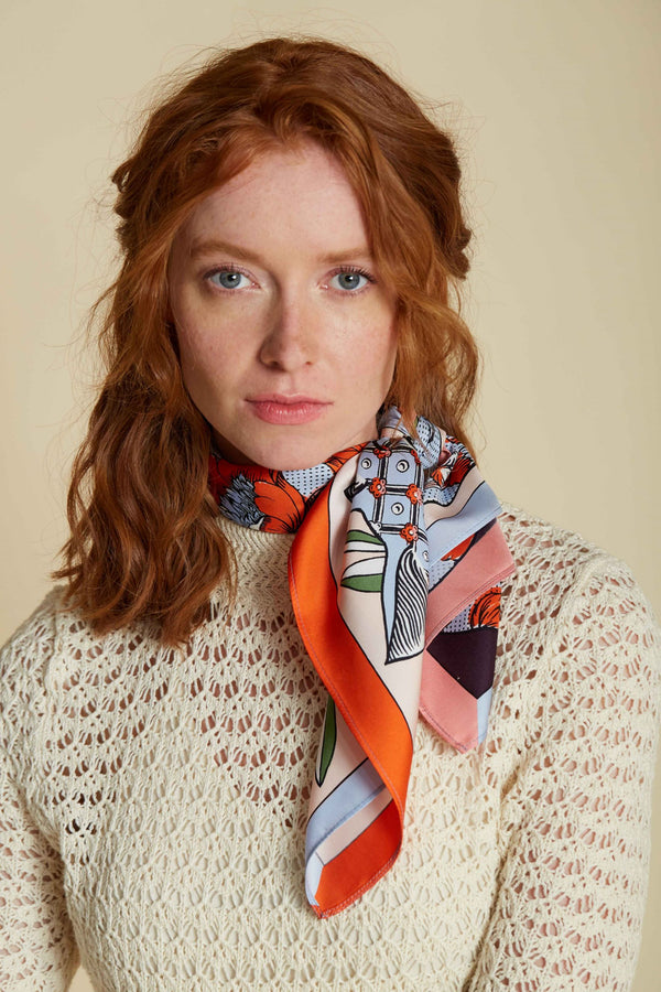 MIAOU "carre" scarf in NUDE by Inoui Editions